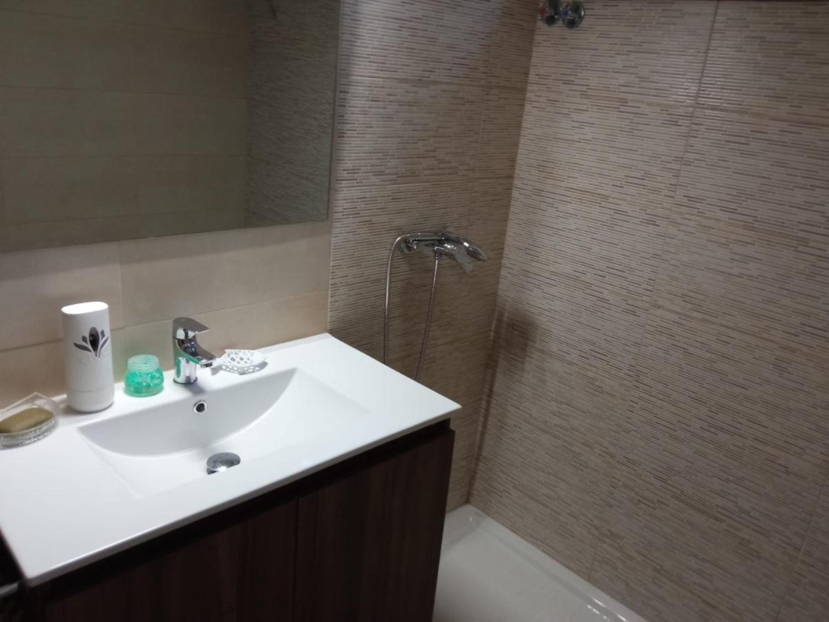 Casa Con Piscina Al Lado Del Mar En Viladesuso Villadesuso Buitenkant foto